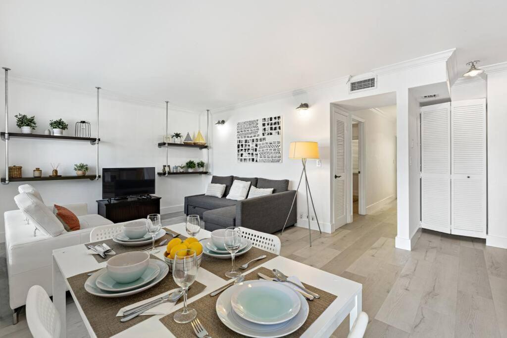 Las Olas Blvd Exclusive Apt With Waterview Fort Lauderdale Exterior photo
